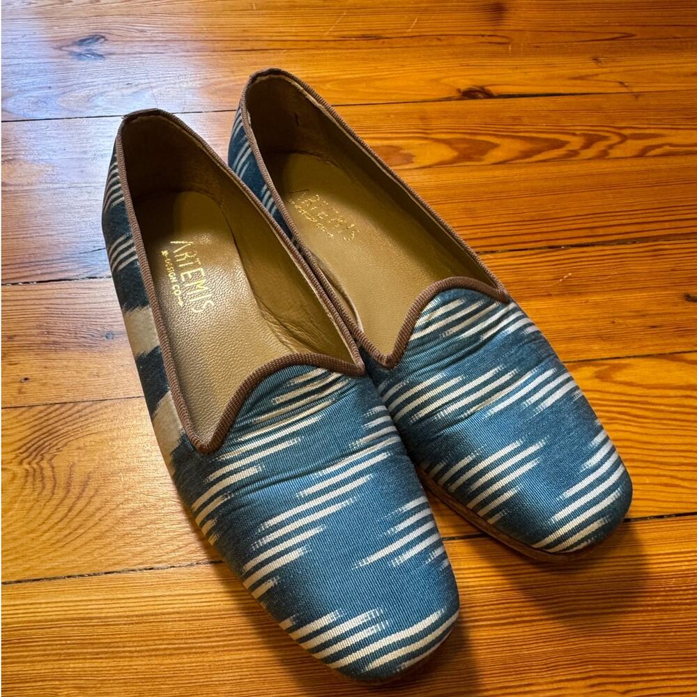 Artemis Design Co Patterned Loafers